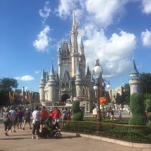 Meet your Posher, Olivia